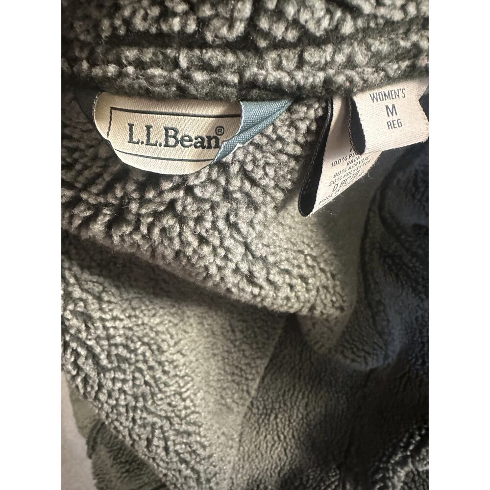 L.L. Bean Womens Medium Sherpa Fleece Lined Green Coat Jacket Button Front - Picture 9 of 14